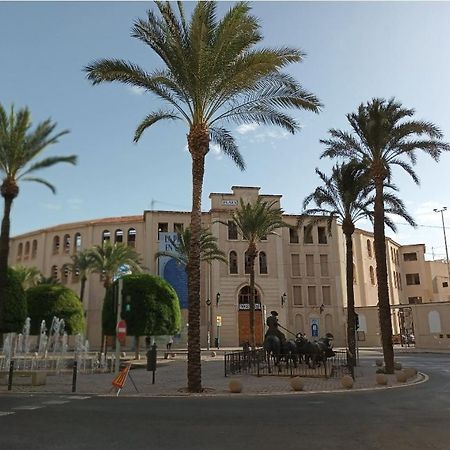 Estudio A Cerca Del Auditorio Y El Mercado Central De 阿利坎特 外观 照片